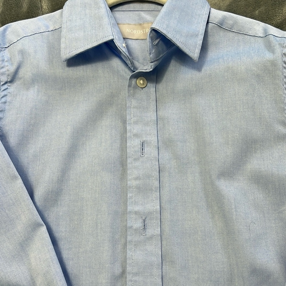 Nordstrom button down shirt in blue